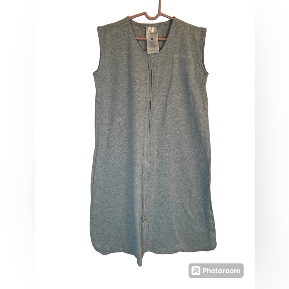 Halo Sleep Sack  XL 18 to 24 mo.  And S  0-6 months sold separately Grey